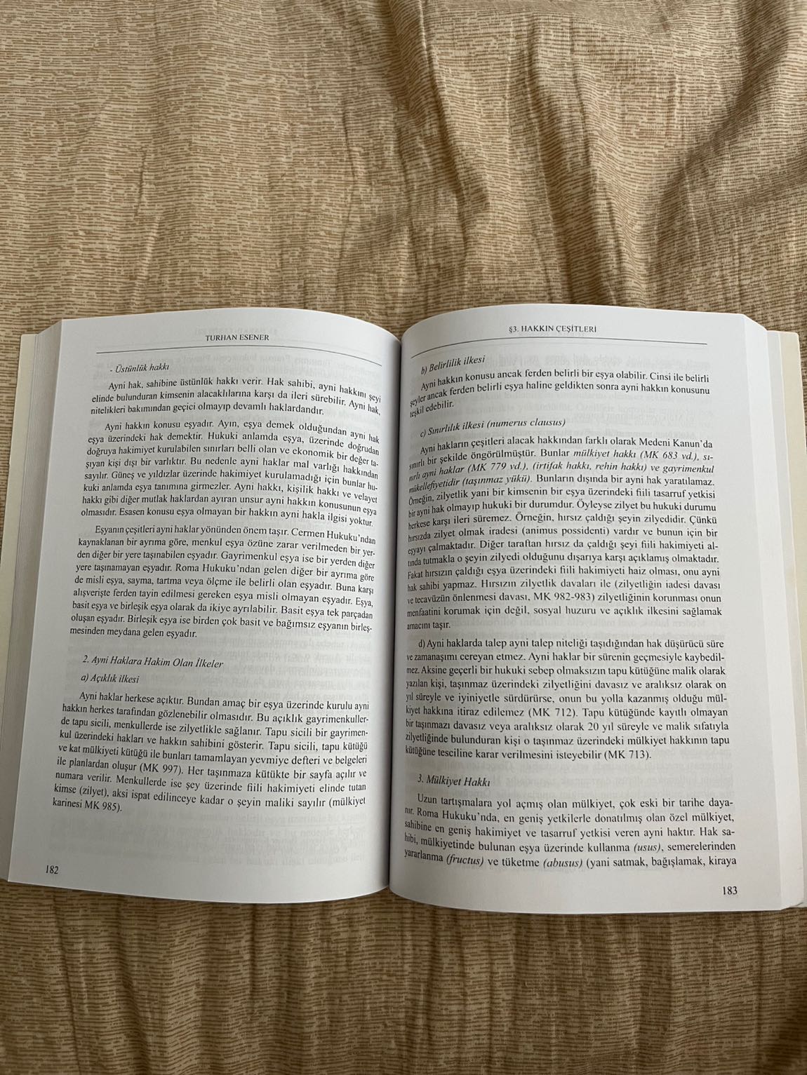 Hukuka Giriş Turhan Esener Kitap — görsel 5/5