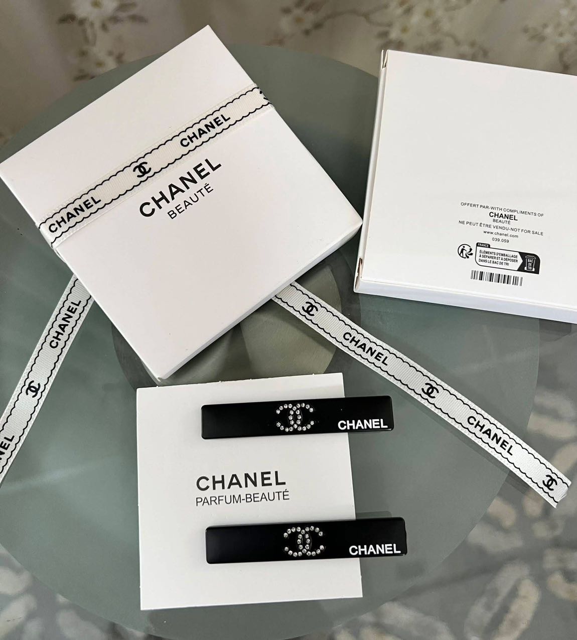 Chanel Toka Seti — görsel 2/4