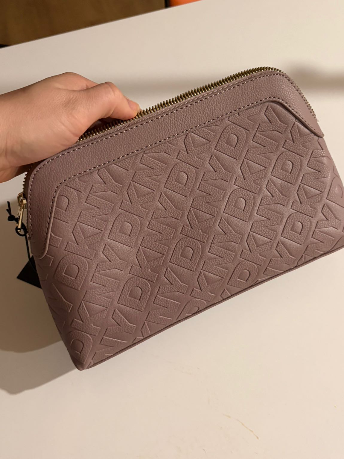 DKNY Pudra El Çantası — görsel 5/5