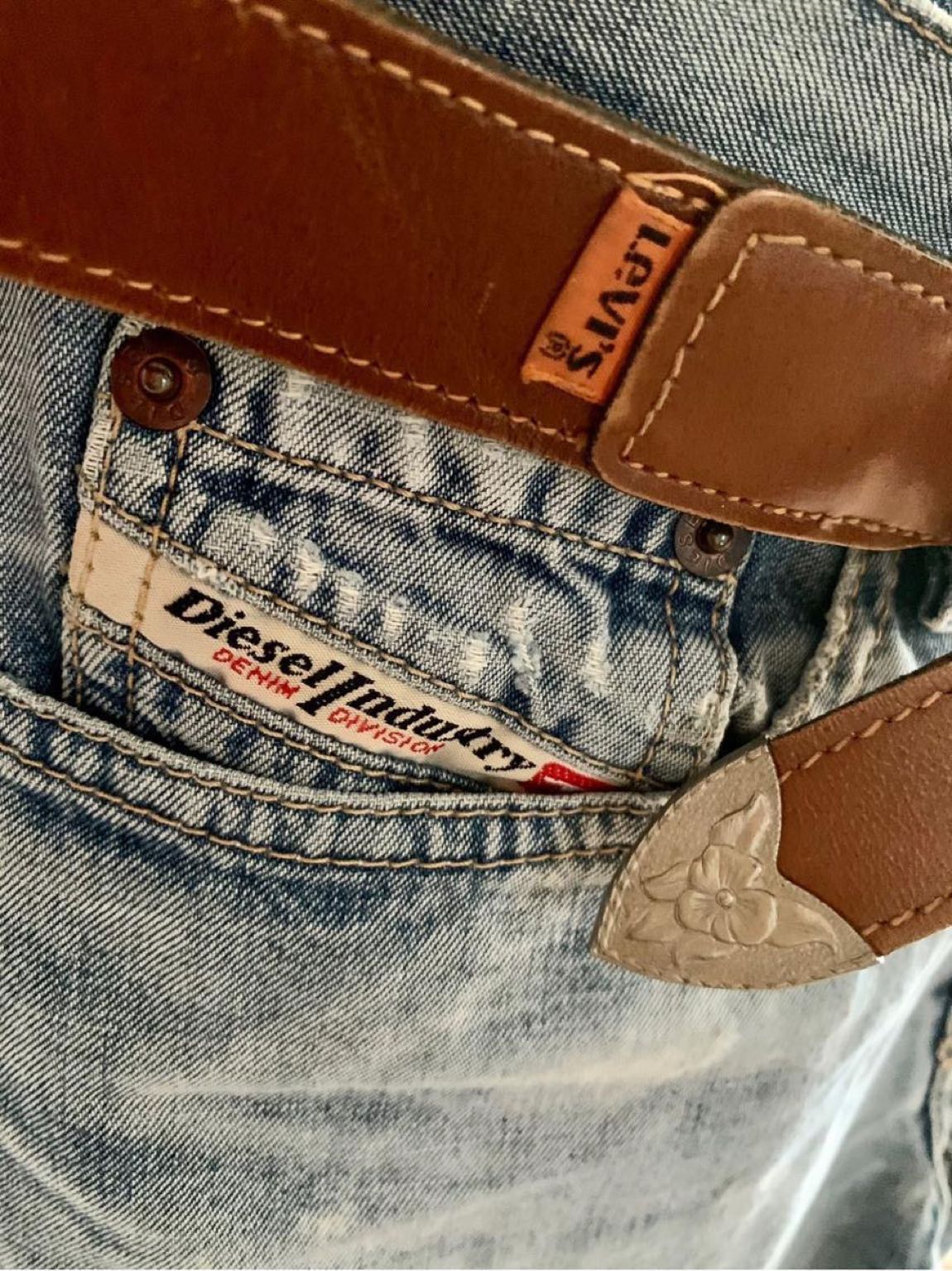 Levis 70’s Metal Detay Deri Kemer — görsel 4/4