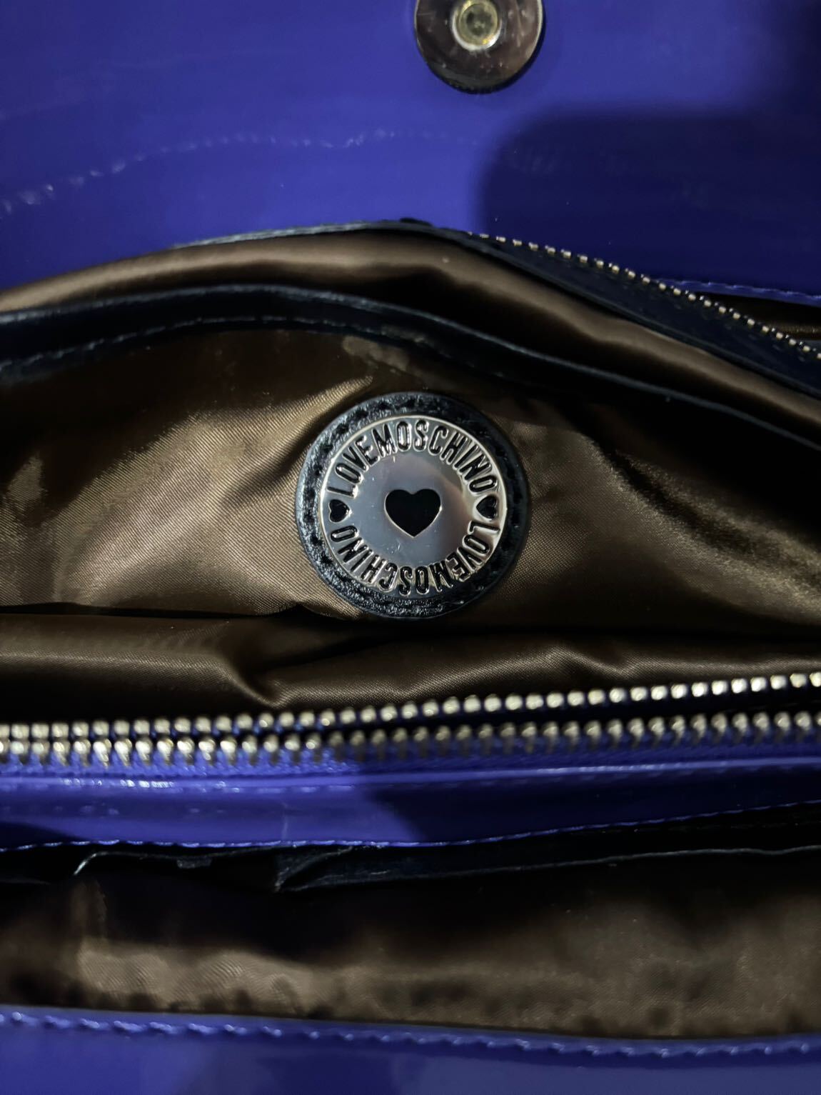 Love Moschino Büyük Omuz Çantası — görsel 9/13
