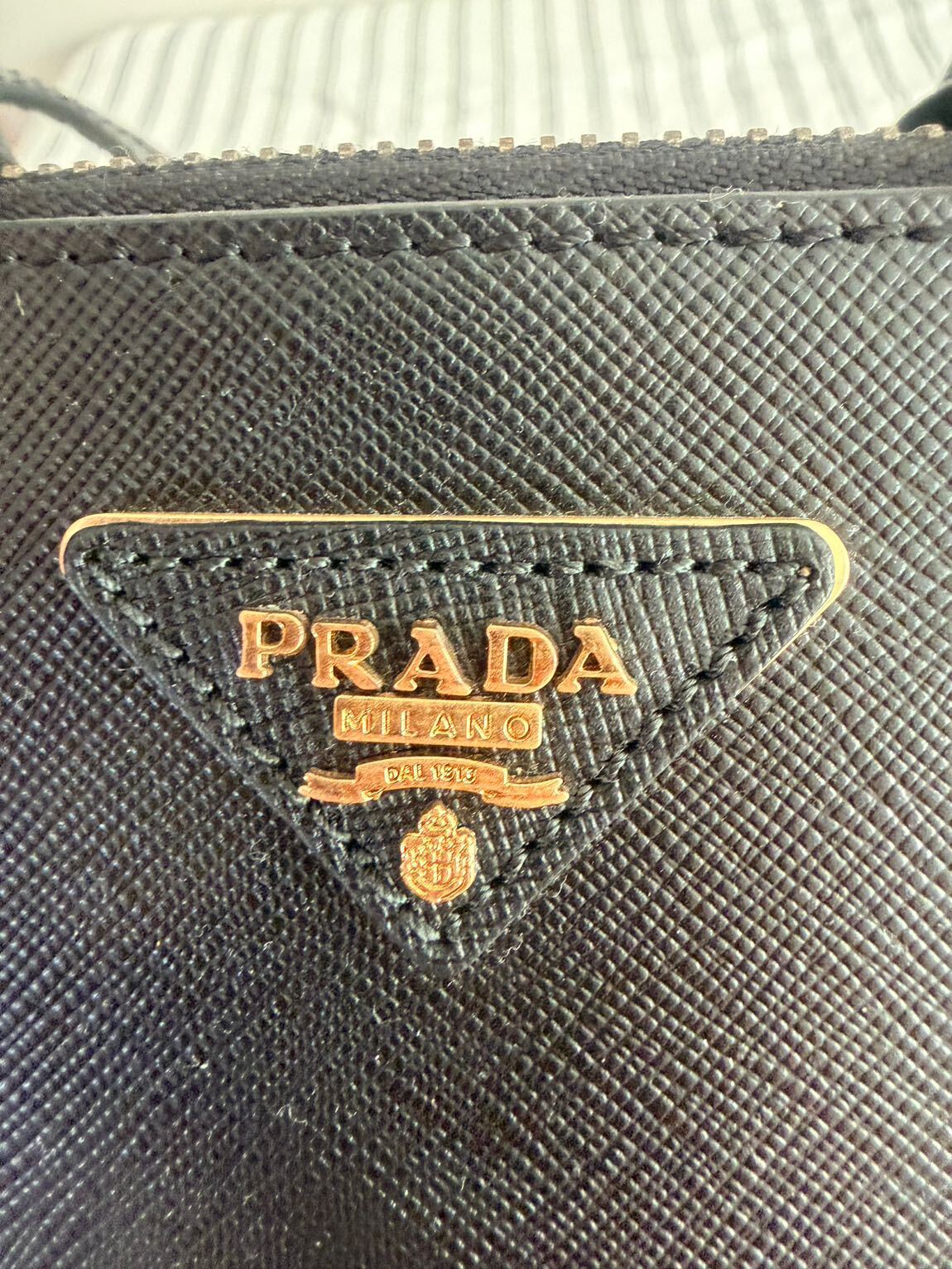 Prada Siyah Deri Omuz Çantası Sıfır — görsel 3/8