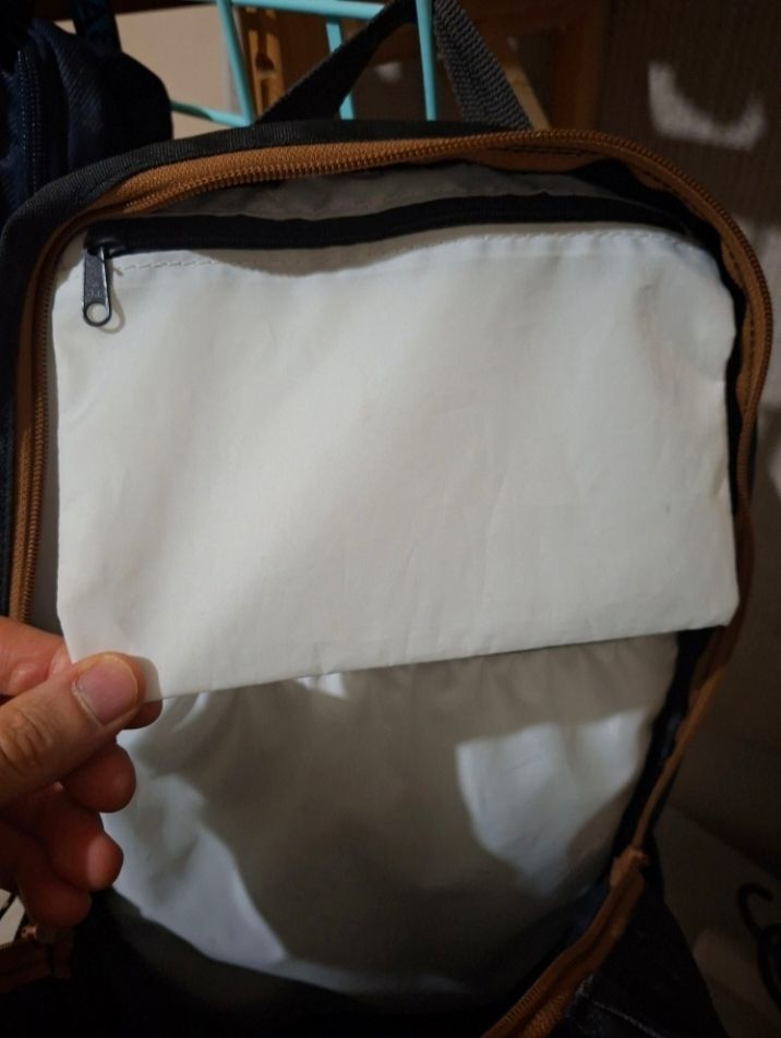 Quechua Siyah Outdoor Sırt Çantası - 20L — görsel 4/8