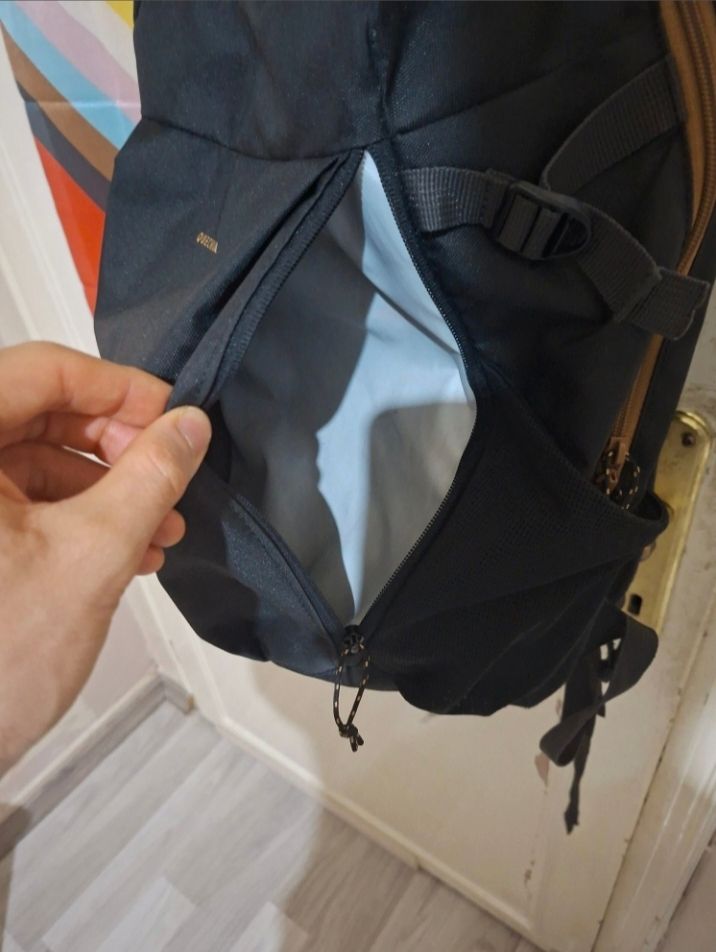 Quechua Siyah Outdoor Sırt Çantası - 20L — görsel 3/8