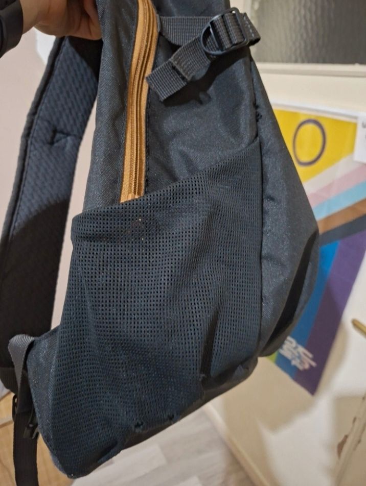 Quechua Siyah Outdoor Sırt Çantası - 20L — görsel 8/8