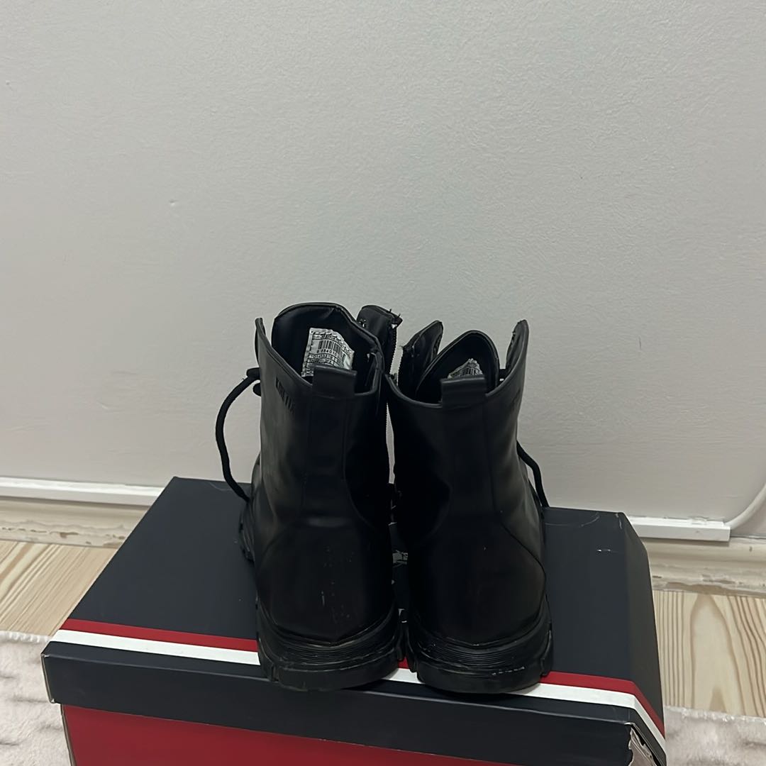 Siyah Postal Bot — görsel 5/6