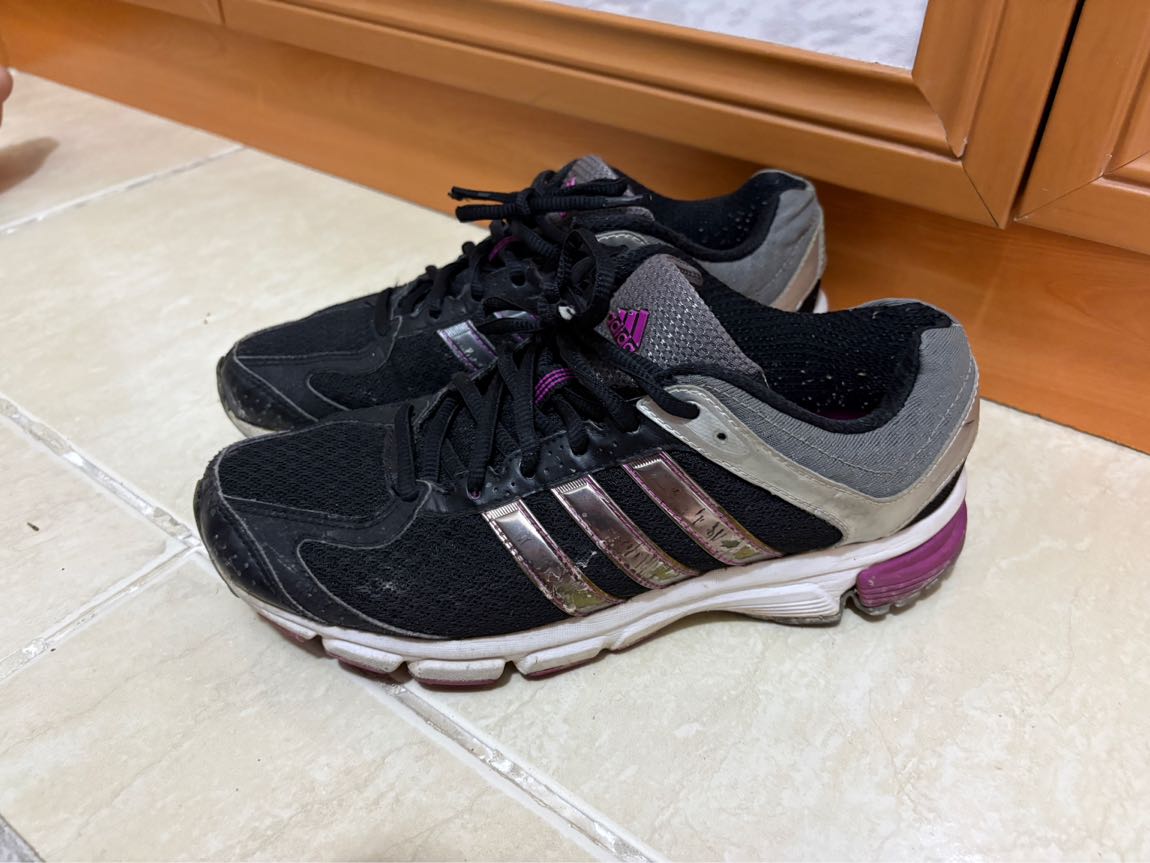 Adidas Siyah Koşu Ayakkabısı — görsel 2/4
