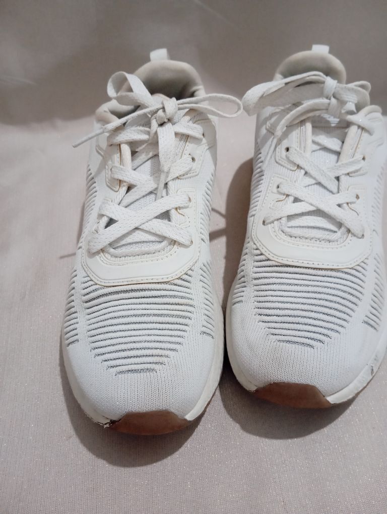 Skechers ayakkabı — görsel 2/5