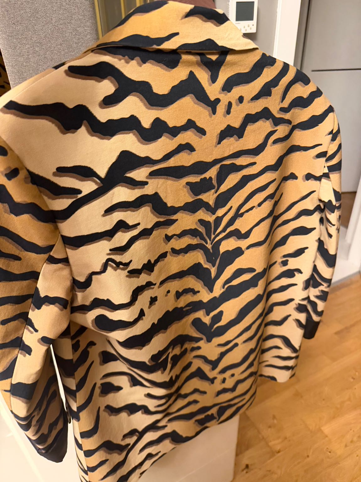 Nocturne Zebra Desenli Ceket — görsel 3/5