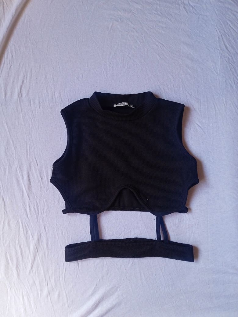 siyah crop — görsel 2/2