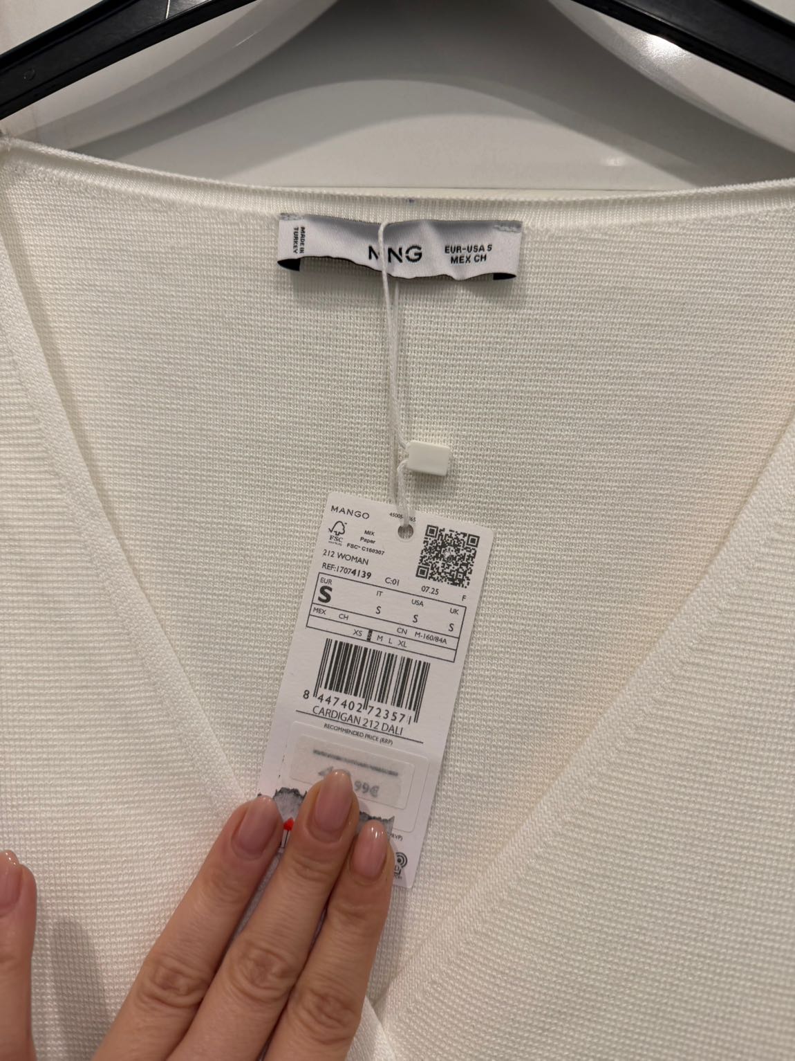 MANGO Etiketli Beyaz Düğmeli Bluz — görsel 4/5
