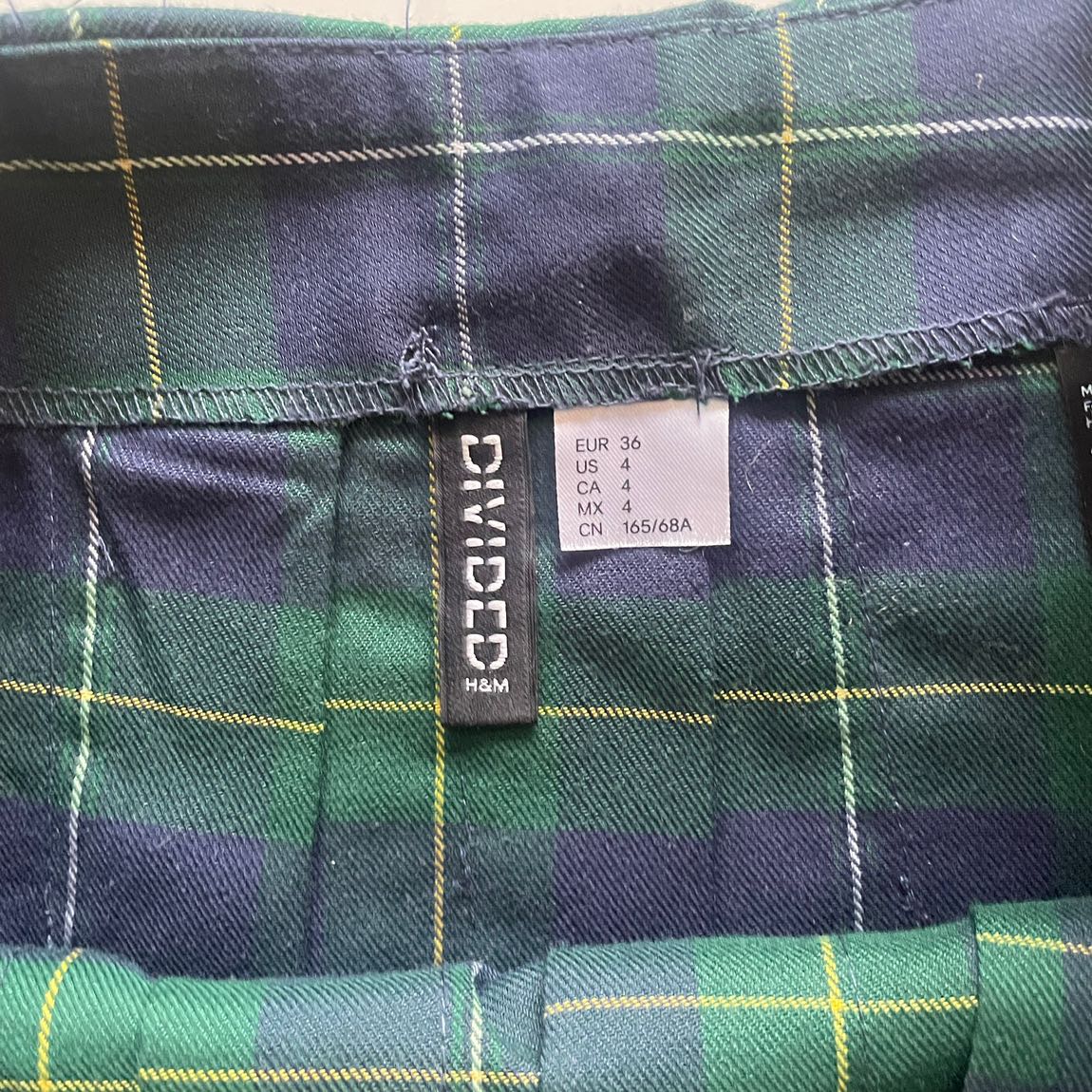 H&M Ekose Pilili Etek — görsel 2/3