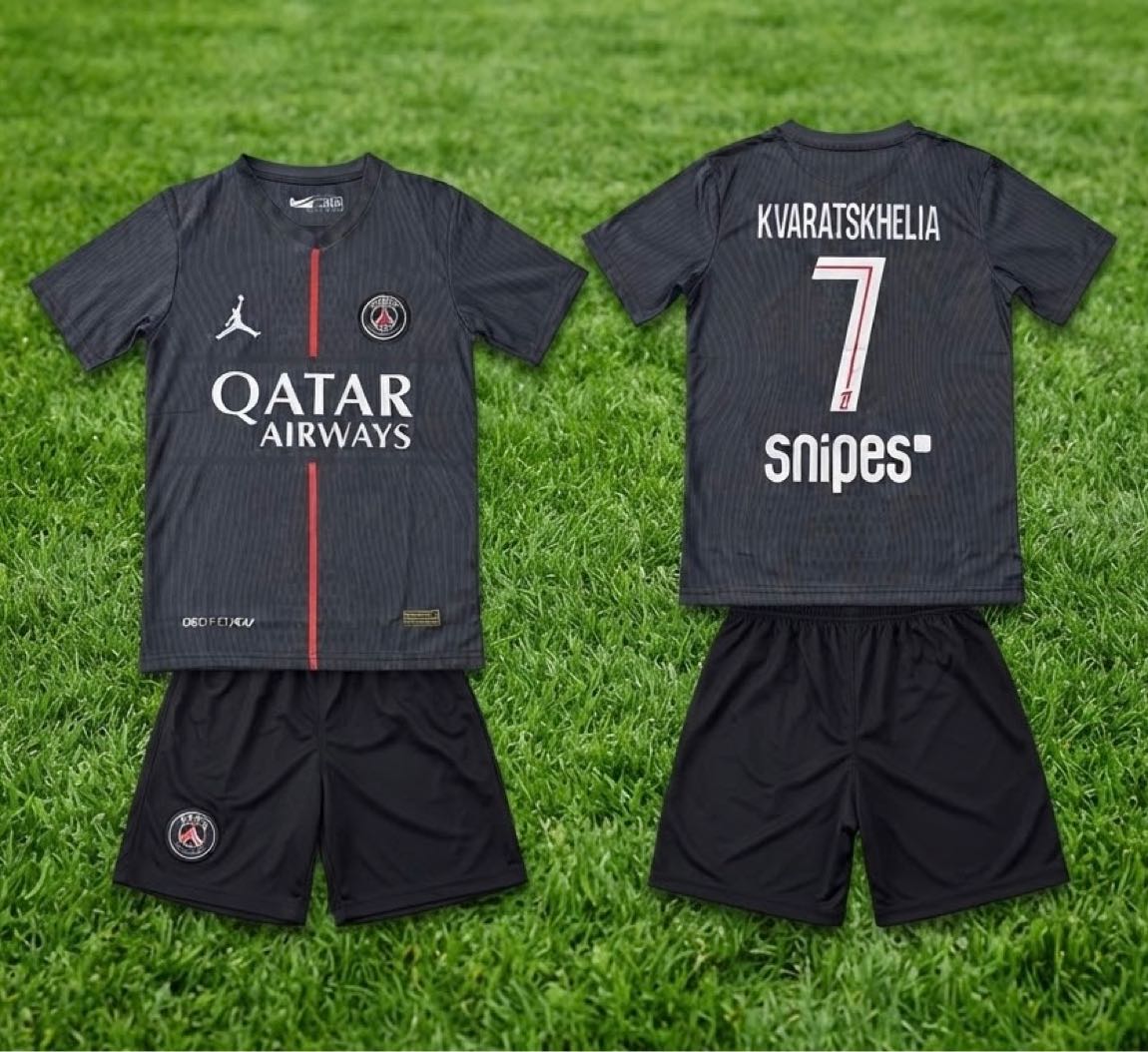 Paris Saint-Germain Forma Seti — görsel 2/2