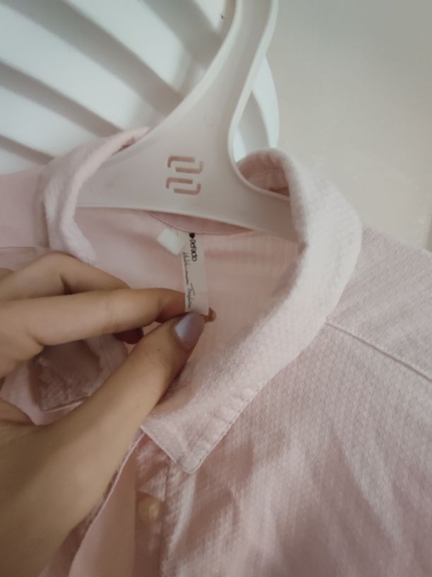 Pembe Gömlek — görsel 2/2
