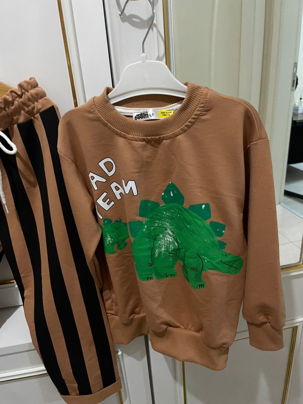 Dinozor Baskılı Sweatshirt ve Eşofman — görsel 3/6