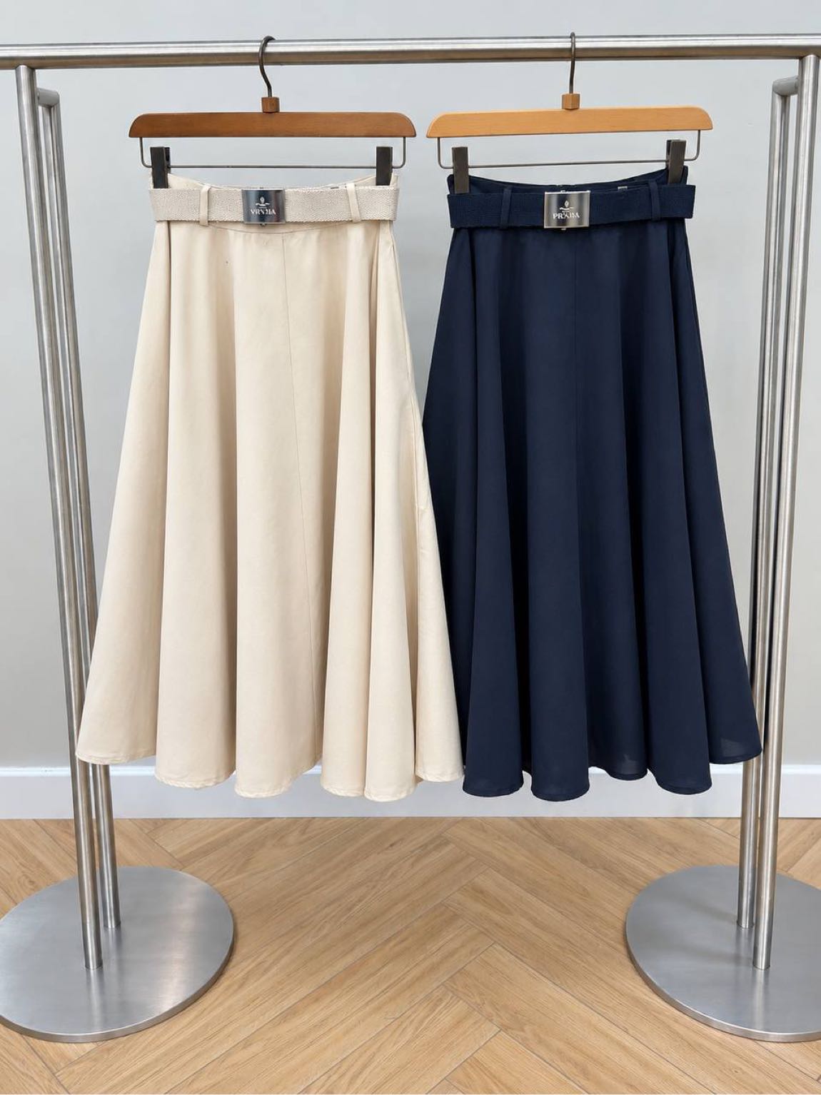 Prada Takım Elbise — görsel 3/6