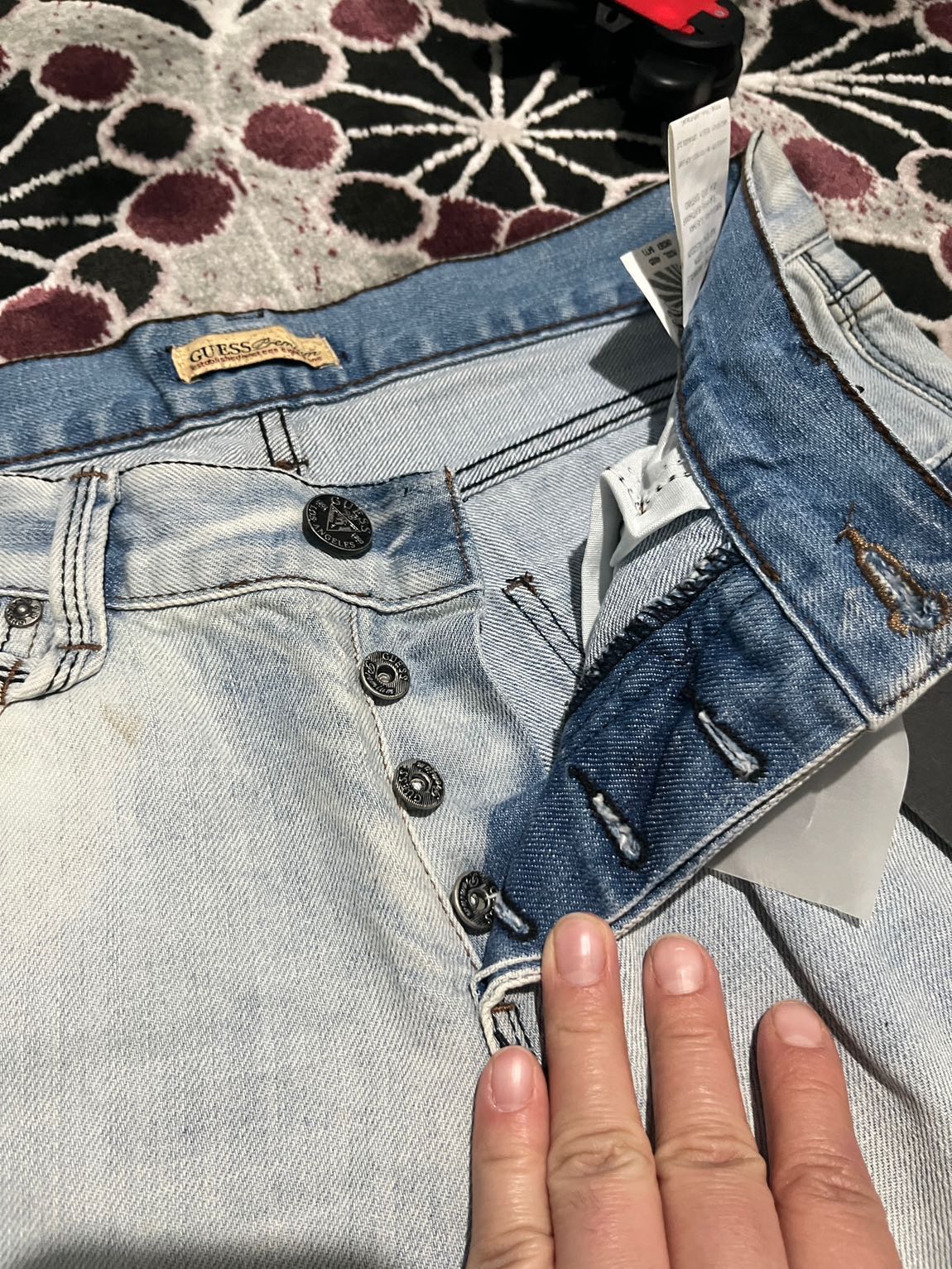 Yırtık Detaylı Kot Pantolon — görsel 3/8