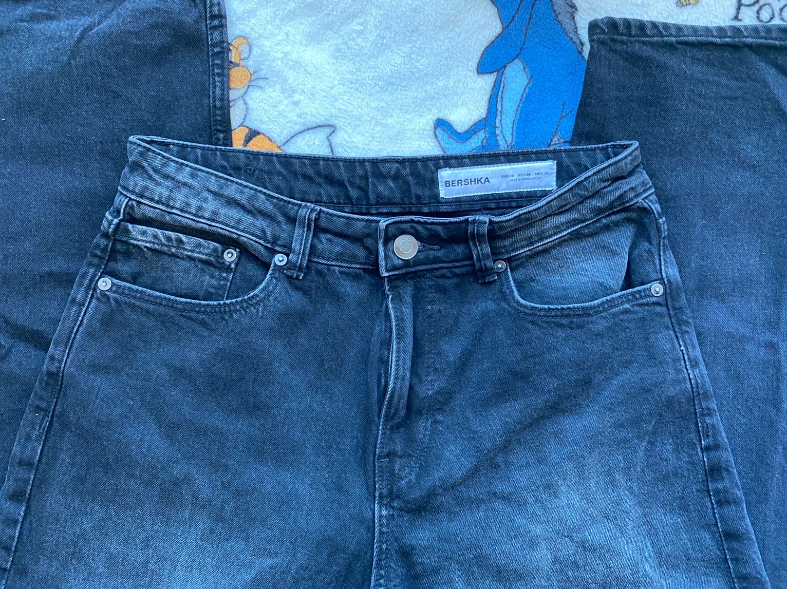 Bershka Siyah Jean Pantolon — görsel 2/4