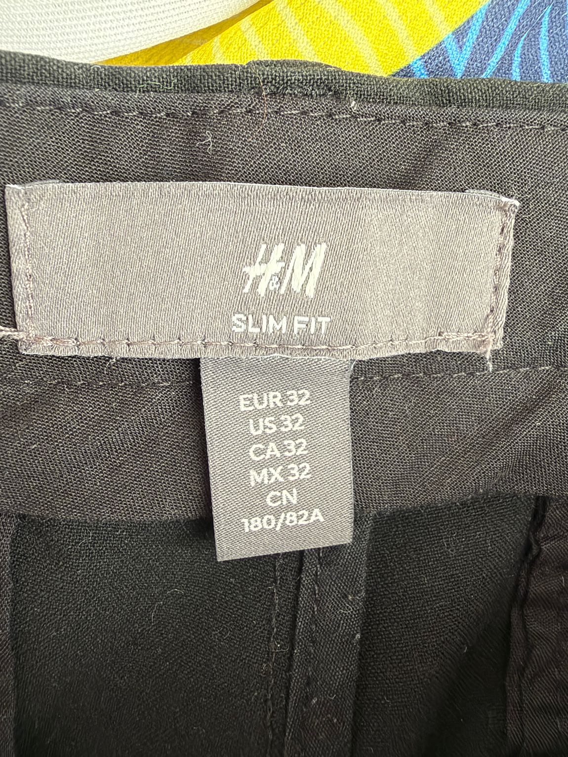 H&M Siyah Kumaş pantolon — görsel 3/3