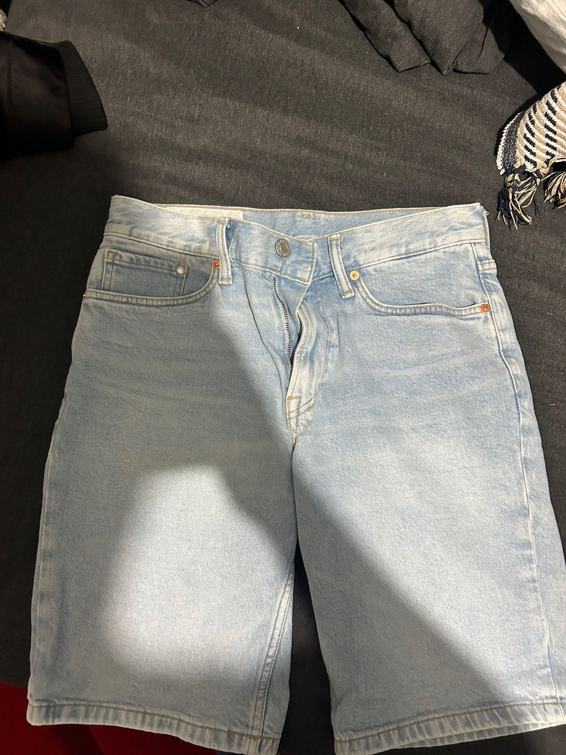 H&M Kot Şort — görsel 2/2
