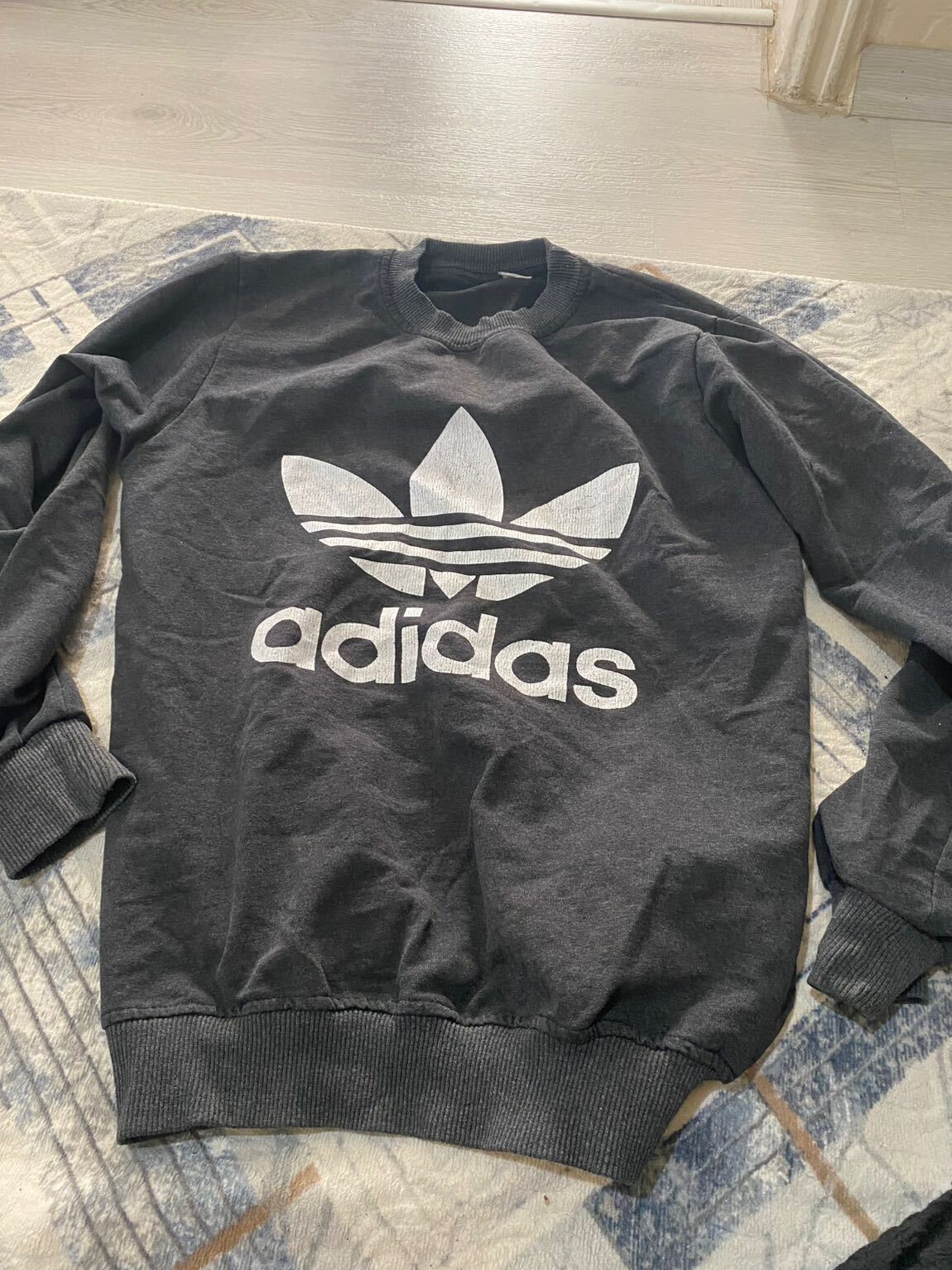 Adidas Sweatshirt — görsel 2/2