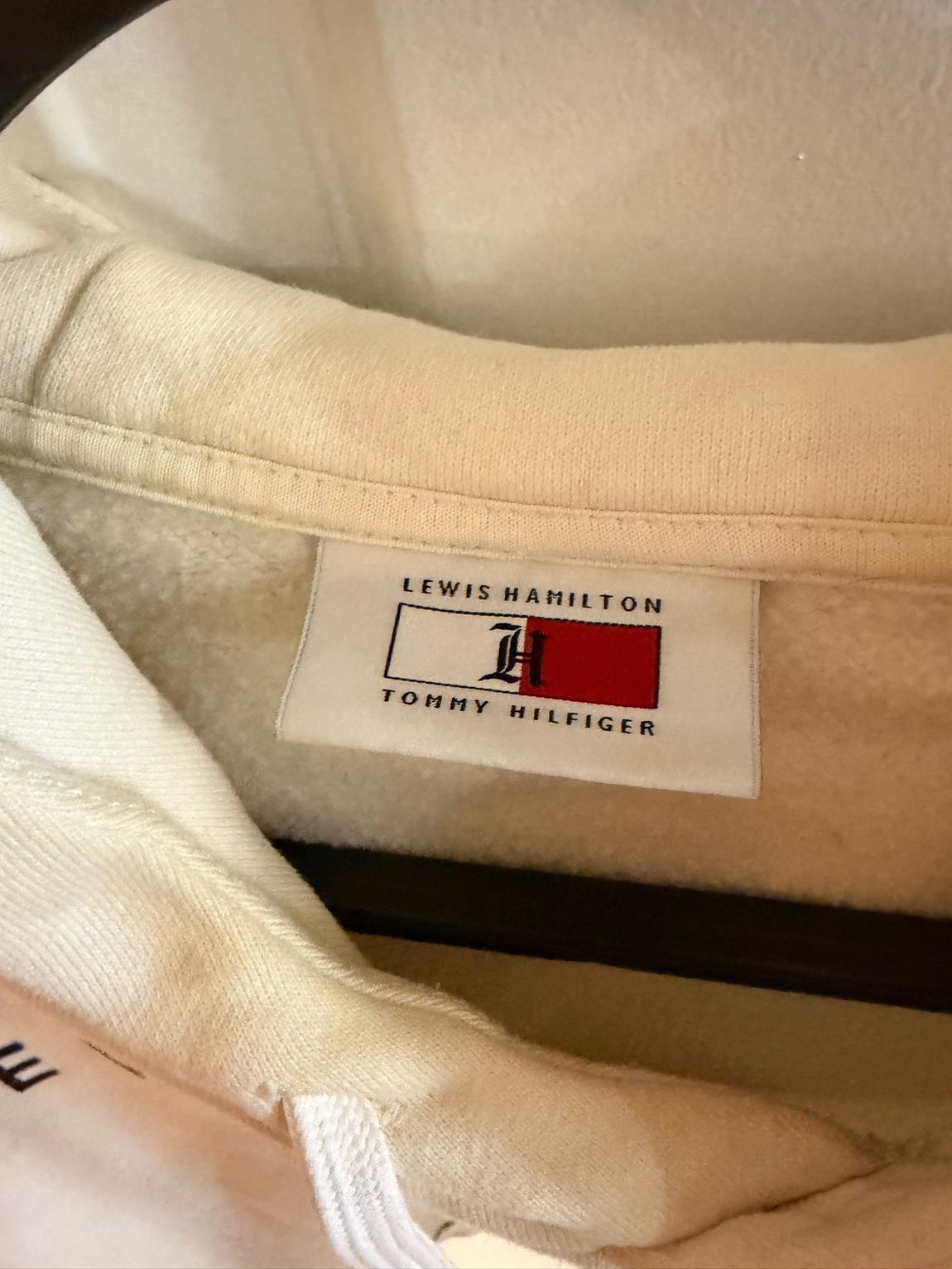 Tommy Hilfiger Crop Sweatshirt — görsel 4/6