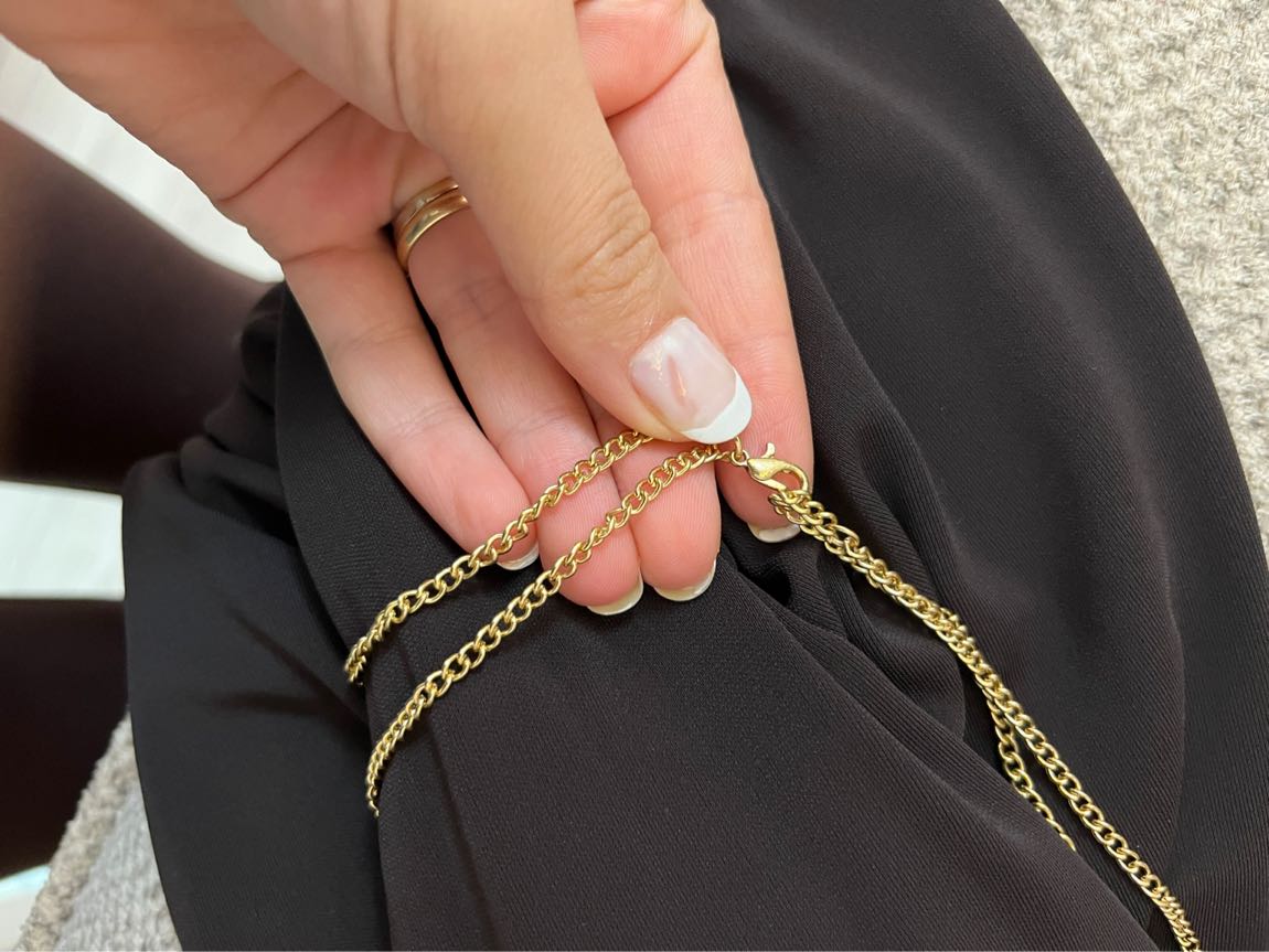 Zara Zincir Detaylı Elbise — görsel 2/7
