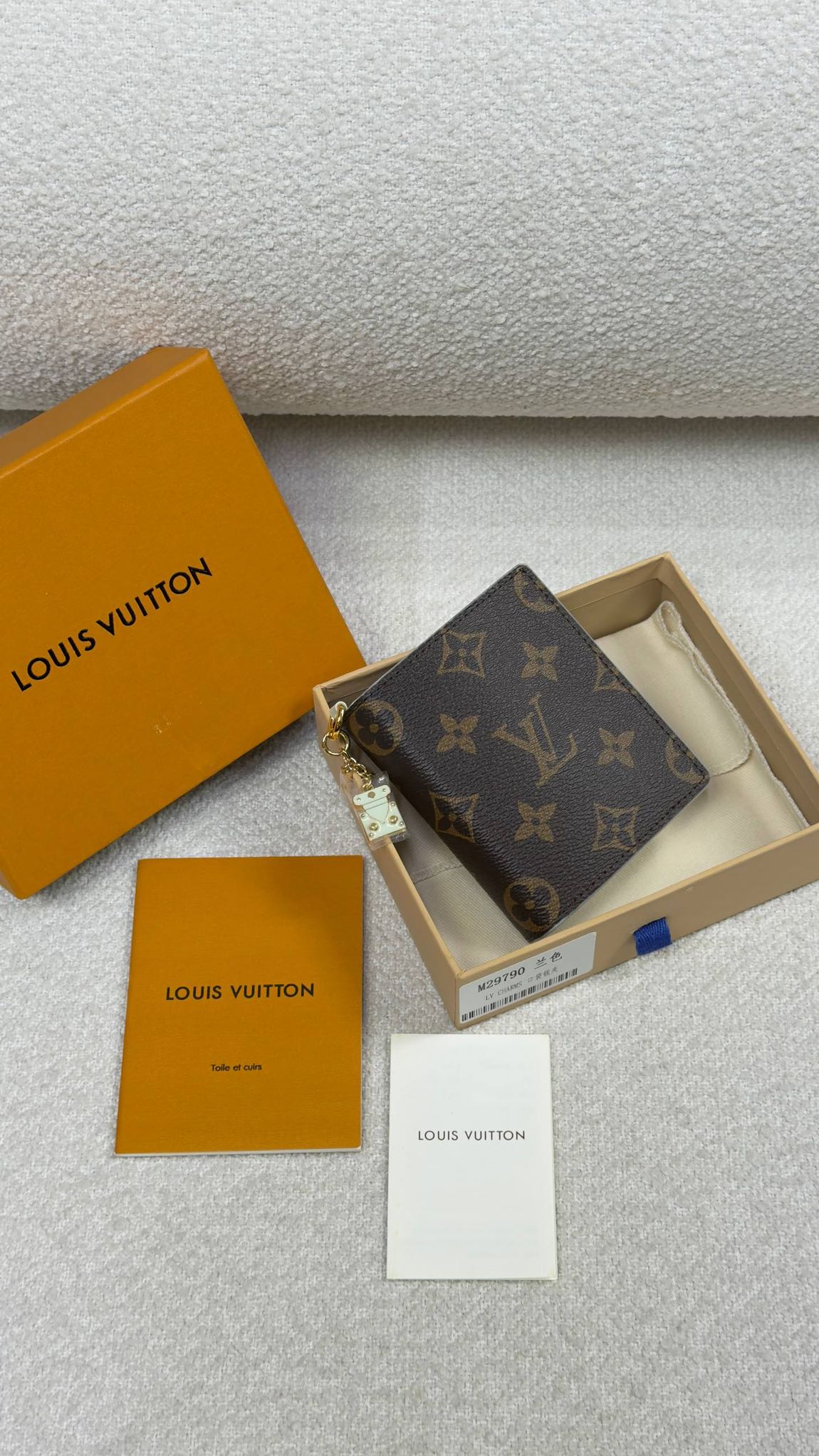 Louis Vuitton Cüzdan — görsel 5/8