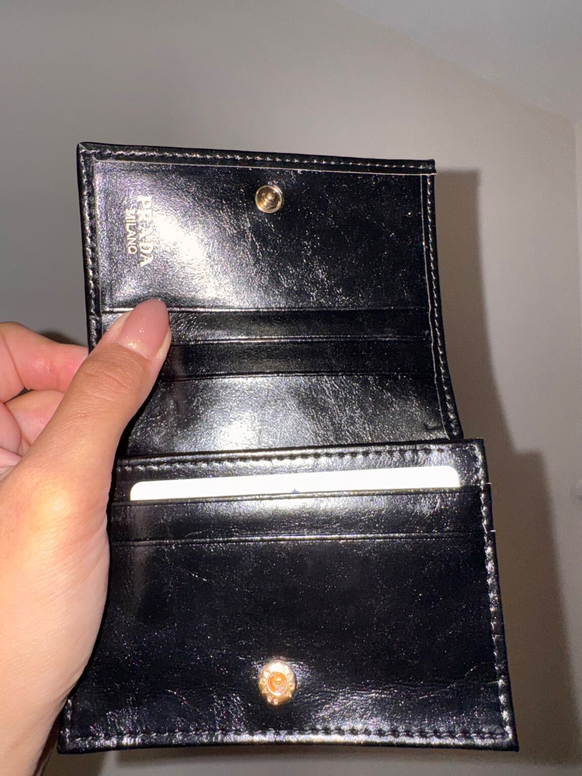 Prada Cüzdan — görsel 2/4