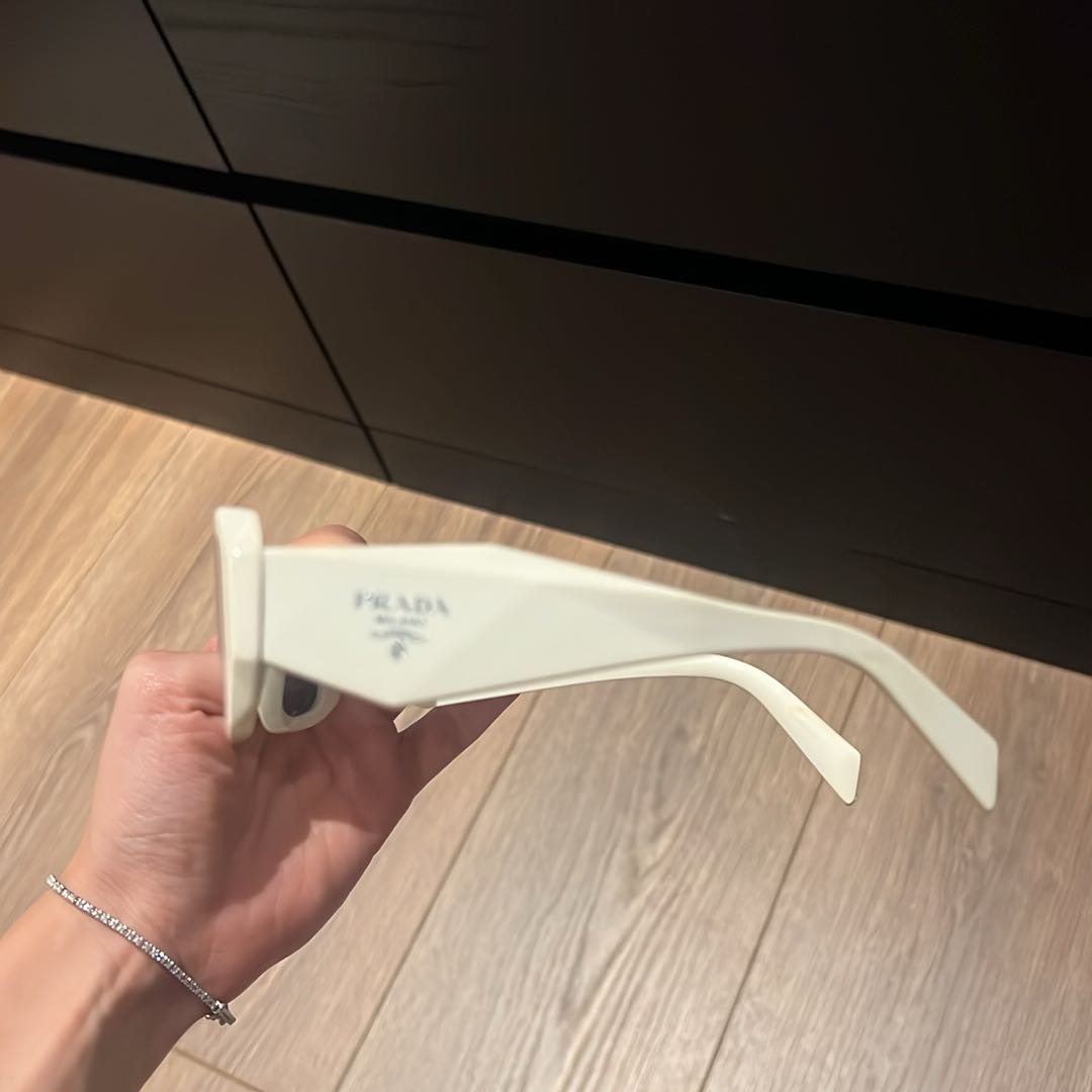 Prada Gözlük — görsel 2/7