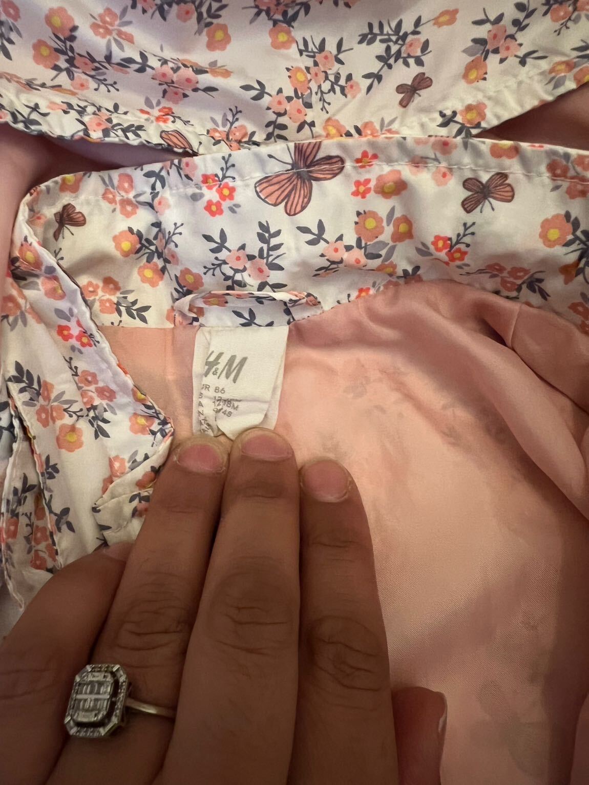 H&M yağmurluk — görsel 3/4