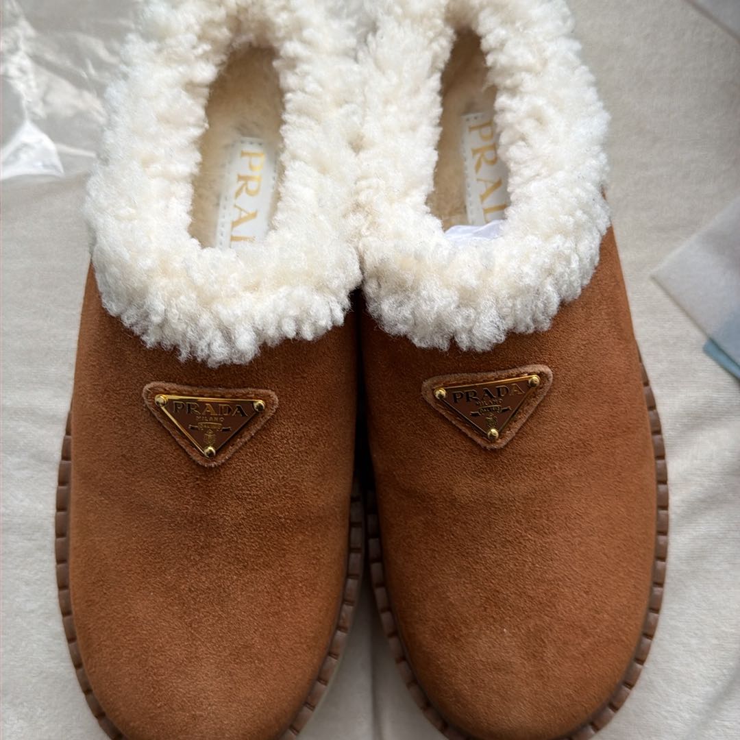 Prada — görsel 10/10