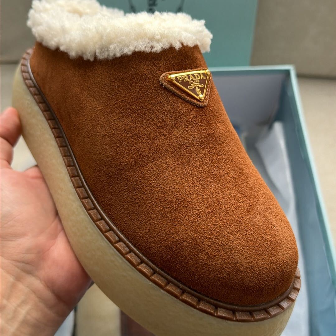 Prada — görsel 4/10