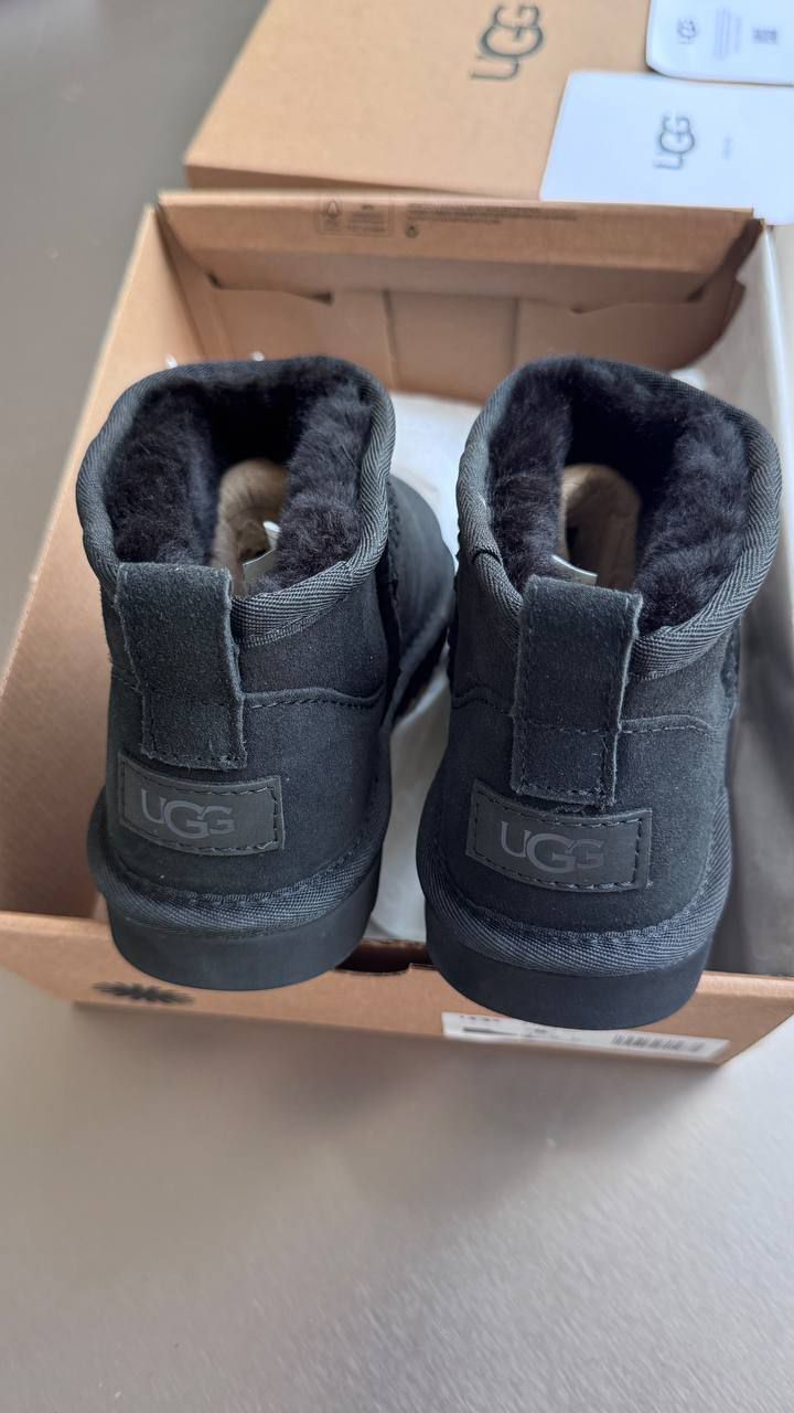 UGG ULTRA MİNİ BLACK — görsel 4/4