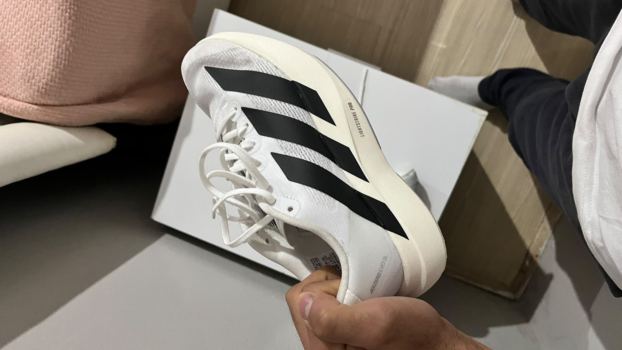 Adidas Beyaz Koşu Ayakkabısı — görsel 2/6