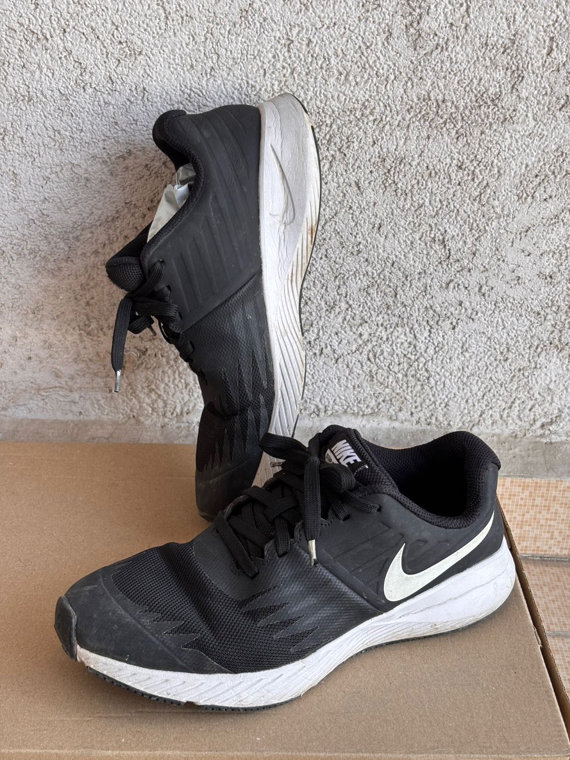 Nike Siyah Spor Ayakkabı — görsel 2/5