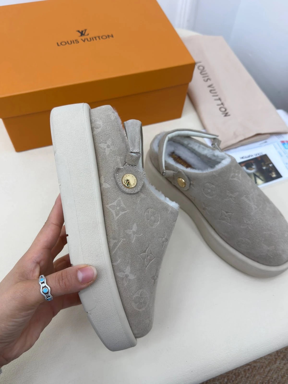 Louis Vuitton Deri  Kadın Terlik — görsel 5/9