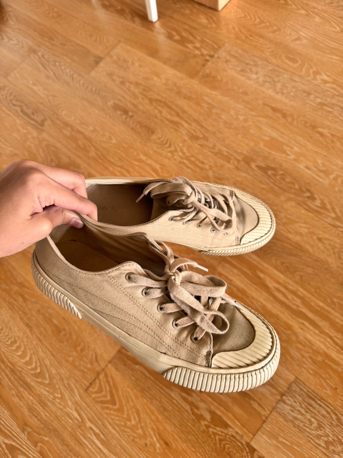 Oysho sneaker — görsel 2/2
