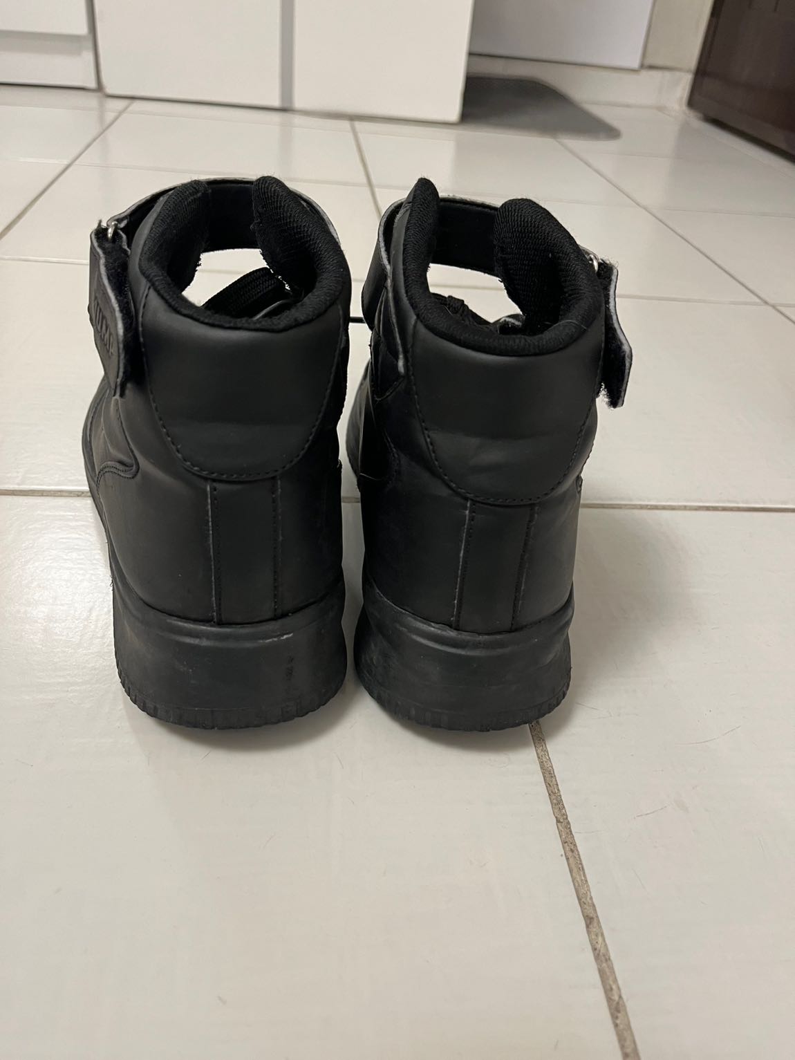 Siyah Sneaker — görsel 3/5