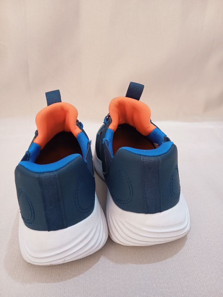 Skechers ayakkabı — görsel 4/6
