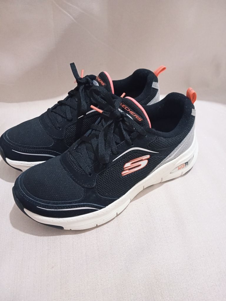 Skechers ayakkabı — görsel 2/7