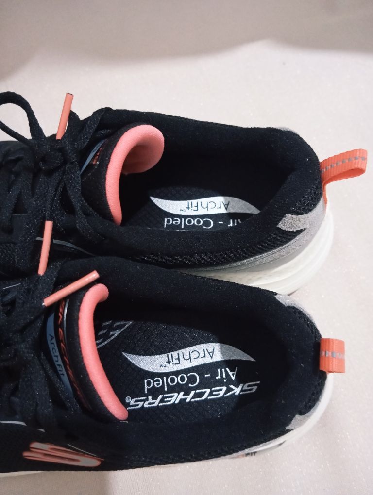 Skechers ayakkabı — görsel 6/7