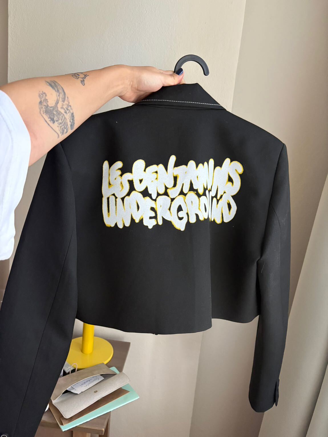Les Benjamins Kadın Crop Blazer — görsel 5/7
