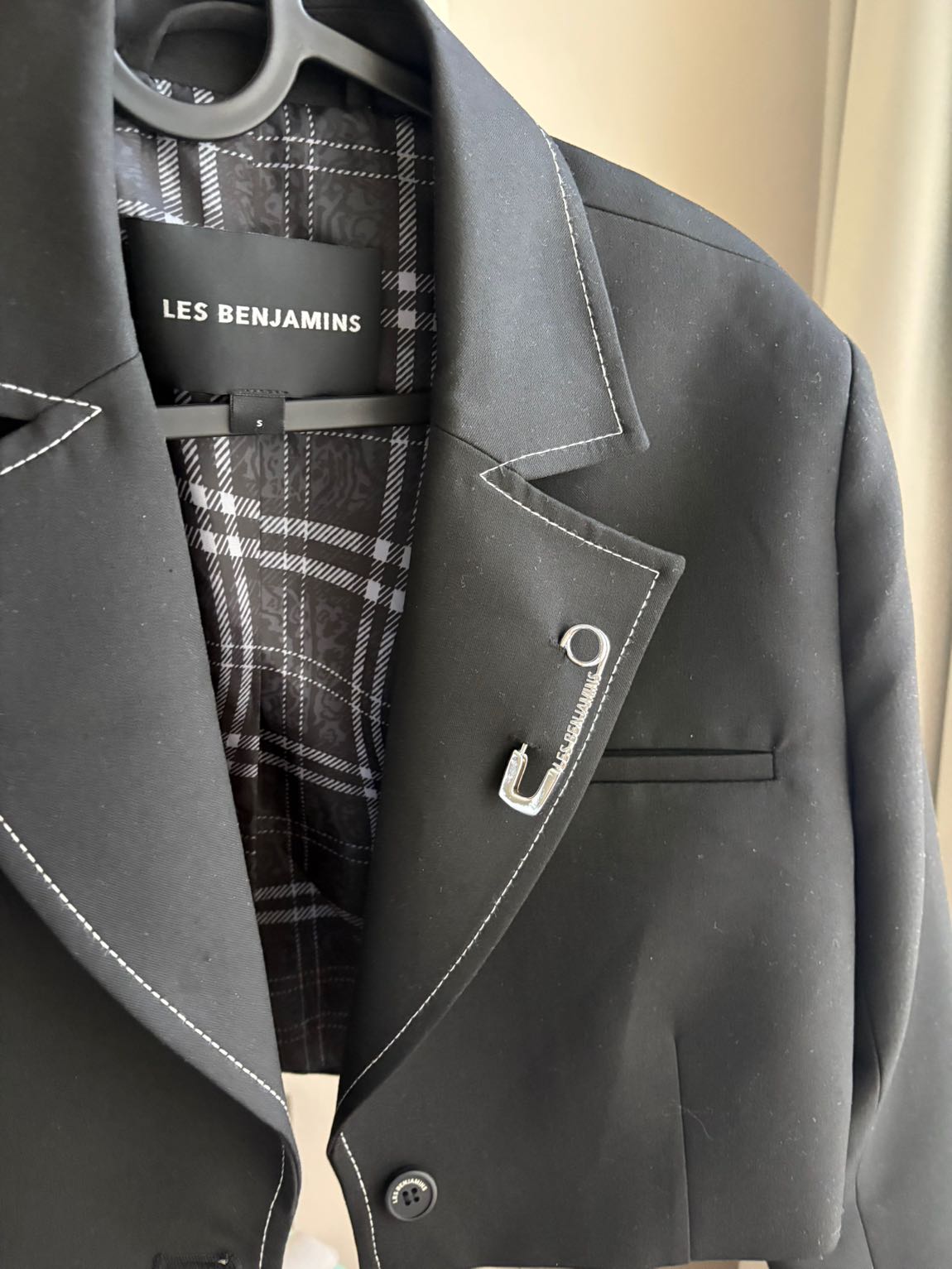 Les Benjamins Kadın Crop Blazer — görsel 2/7