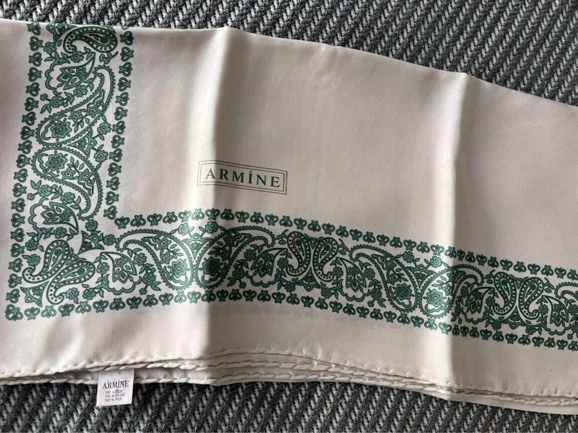 Armine Eşarp — görsel 2/4