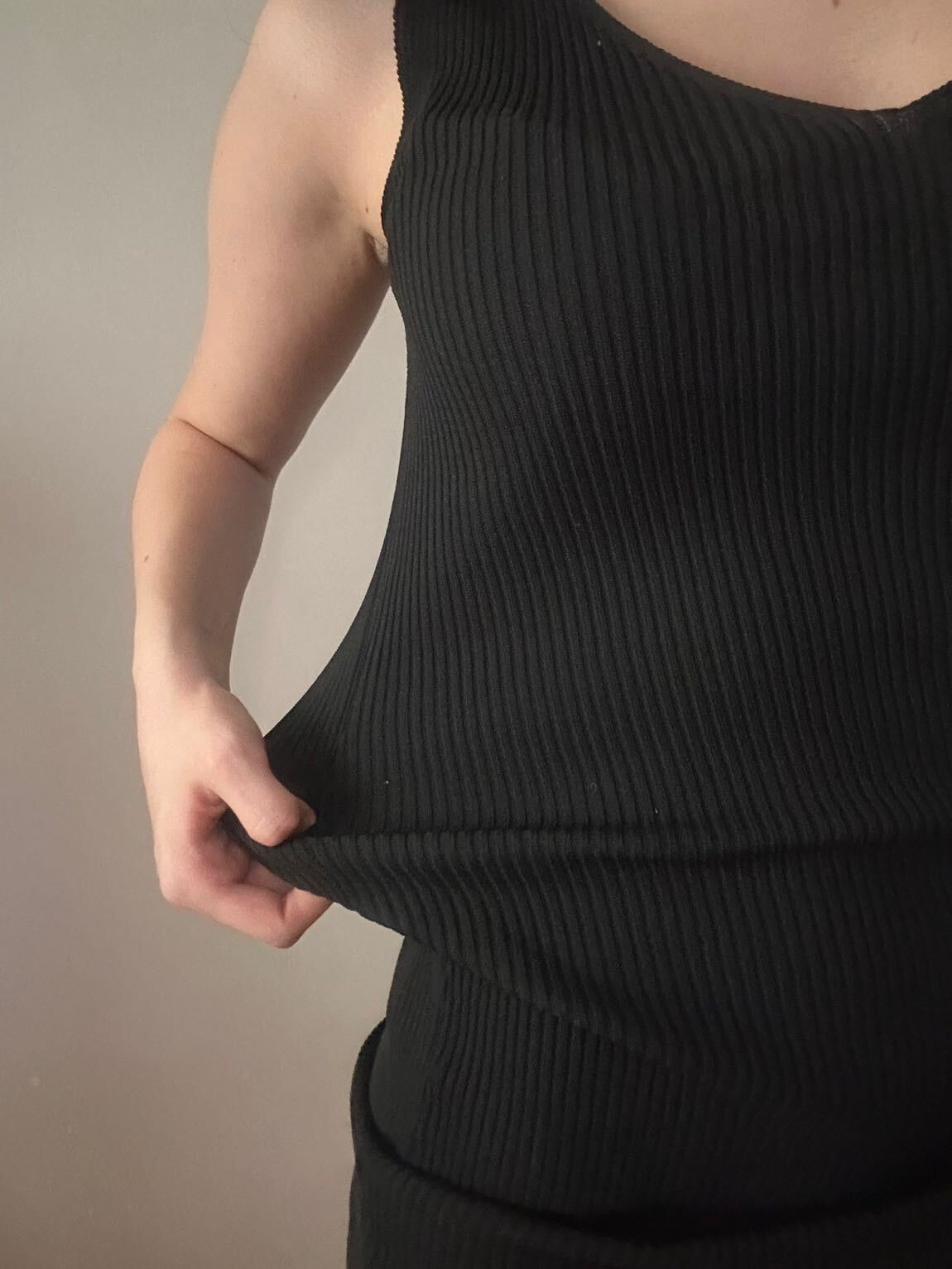 Siyah Elbise — görsel 4/4