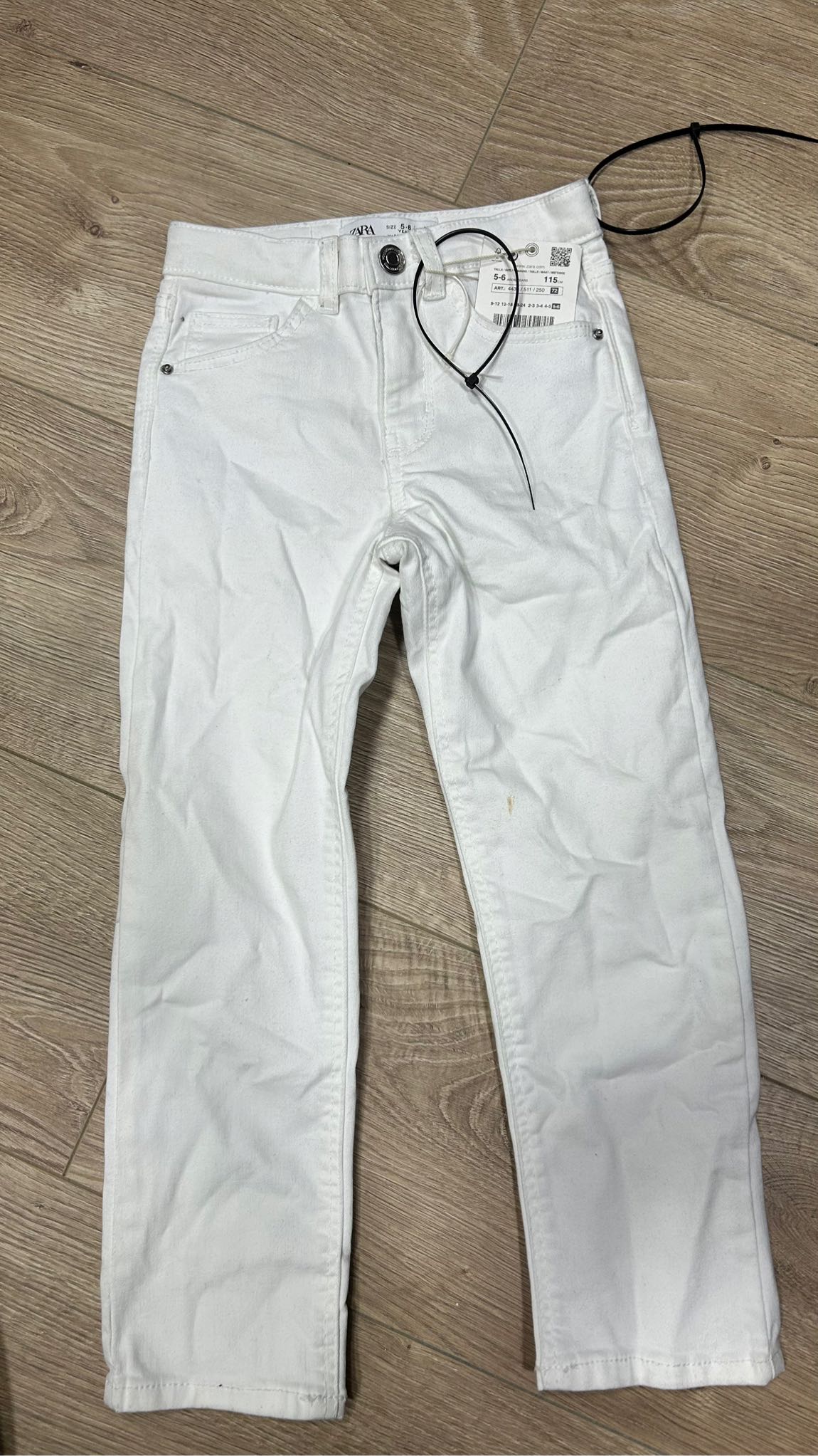 Beyaz Jean Pantolon Erkek Çocuk — görsel 5/5