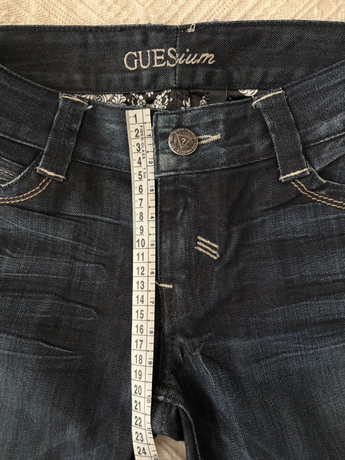 Guess Premium taşlı düşük bel pantolon — görsel 10/11