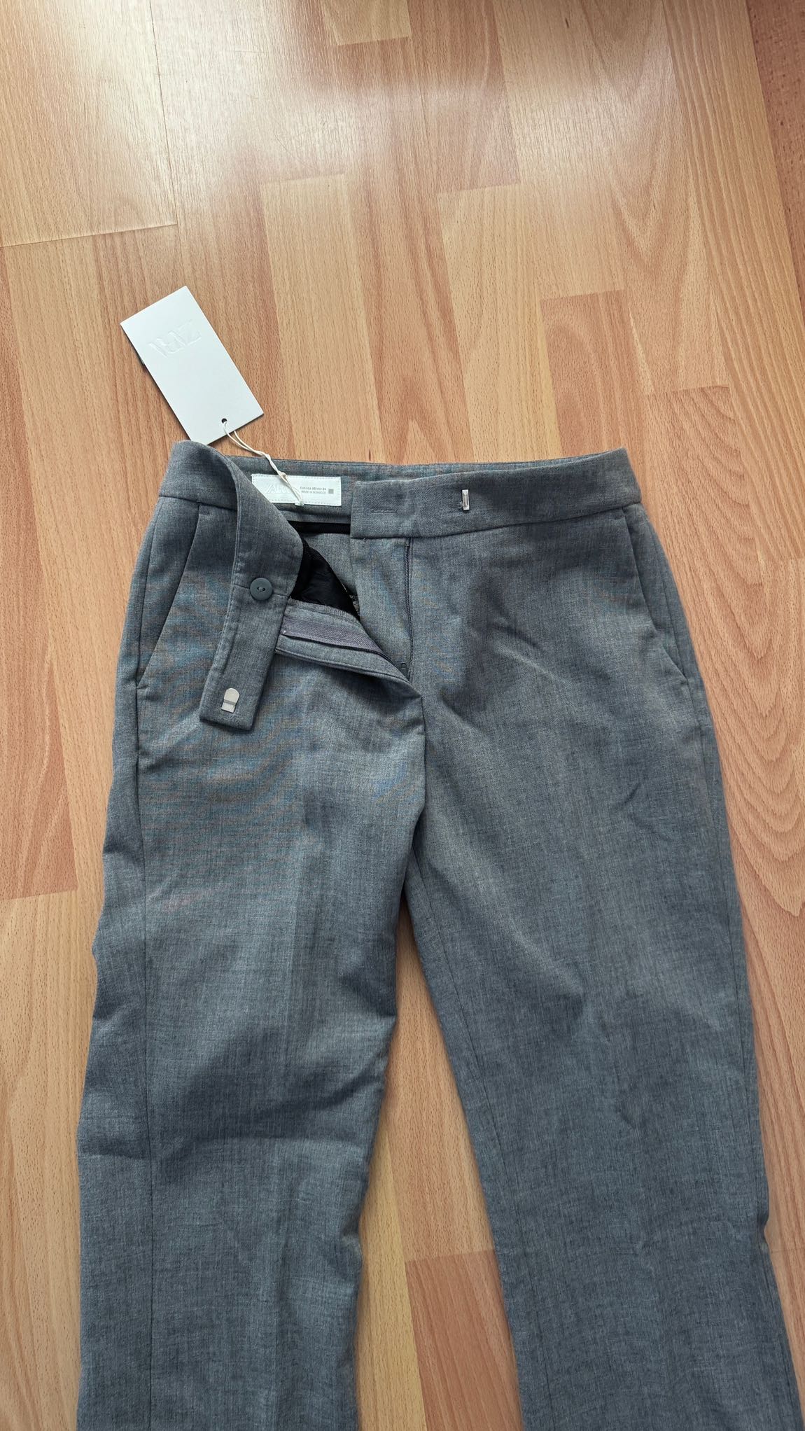 Zara etiketli hiç giyilmemiş pantalon — görsel 3/6