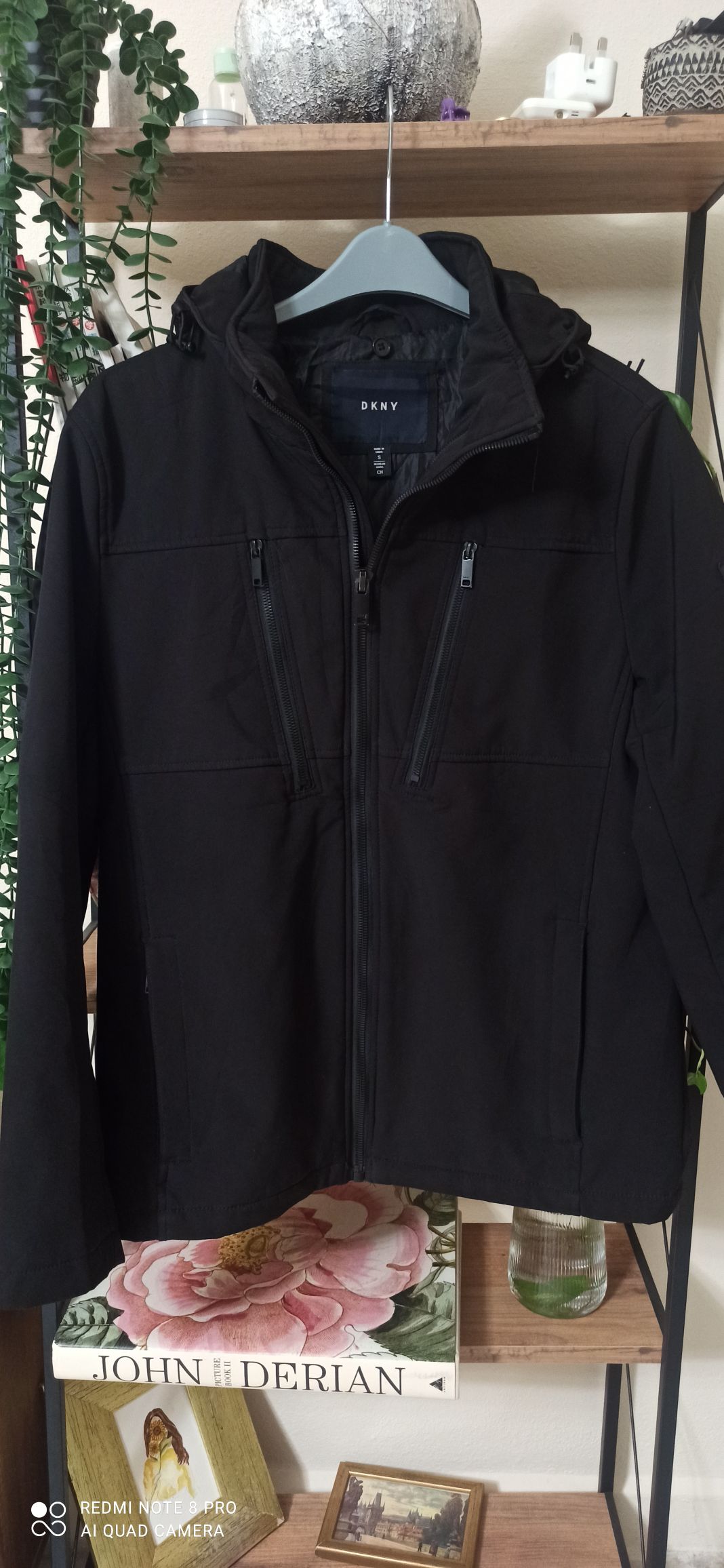 DKNY marka Siyah Spor Mont — görsel 2/11
